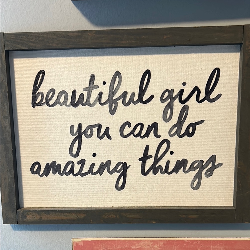 Inspiring Black and White Wall Art